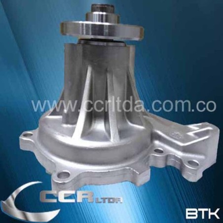 BOMBA AGUA NPR NQR 2013 REWARD 4HK1T