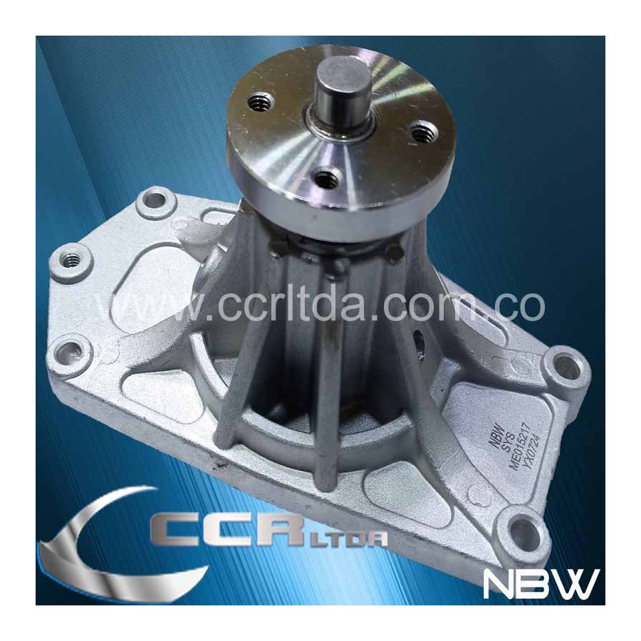 BOMBA AGUA CANTER 4D34 (5 HUECOS)