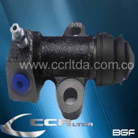 BOMBA AUX. NISSAN URVAN NA20